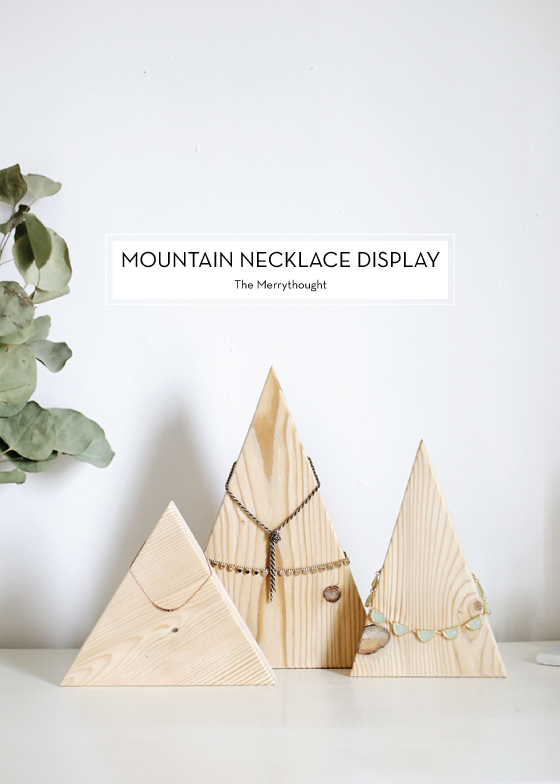 MOUNTAIN-NECKLACE-DISPLAY-The-Merrythought-Design-Crush