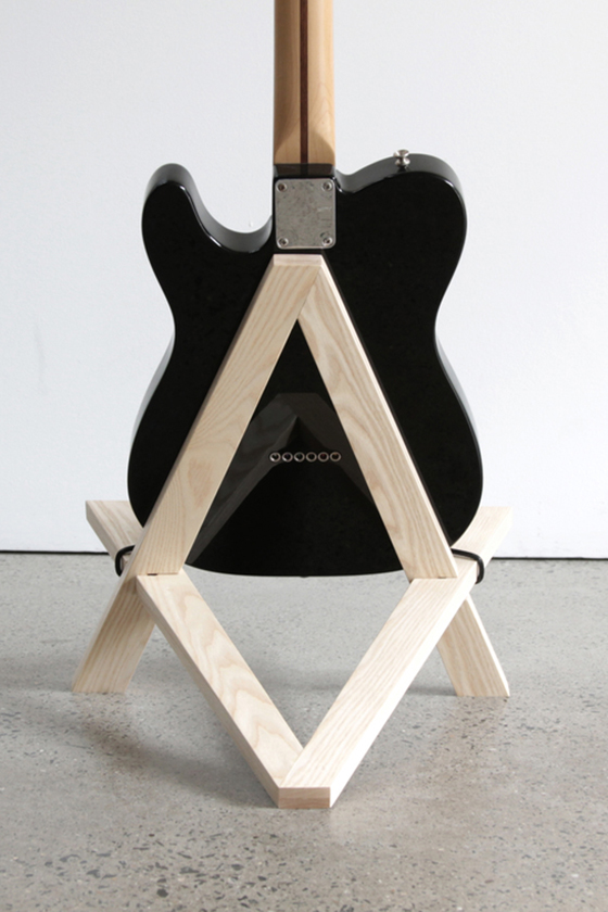 Stol Guitar Stand-2-Design Crush