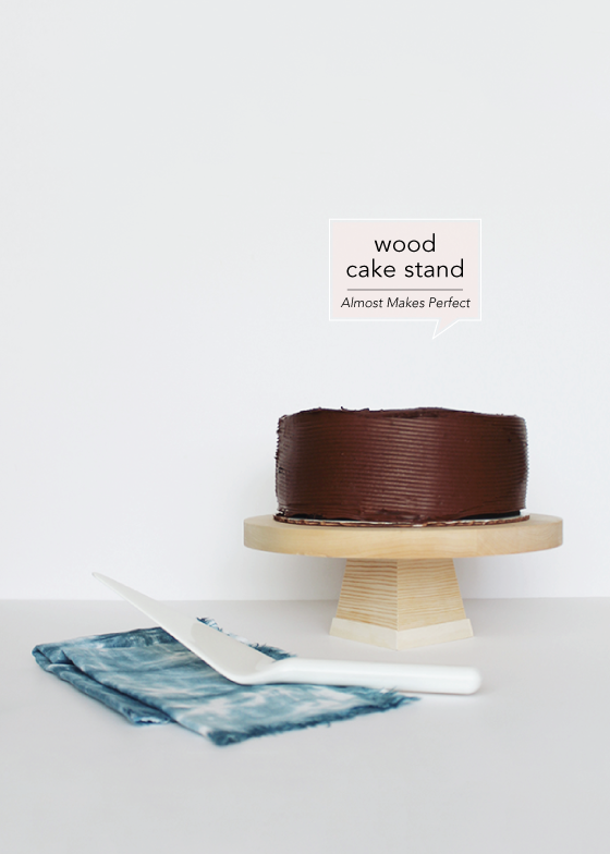 wood-cake-stand-Almost-Makes-Perfect-Design-Crush