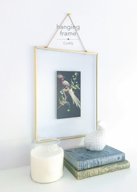 hanging-frame-curbly-design-crush